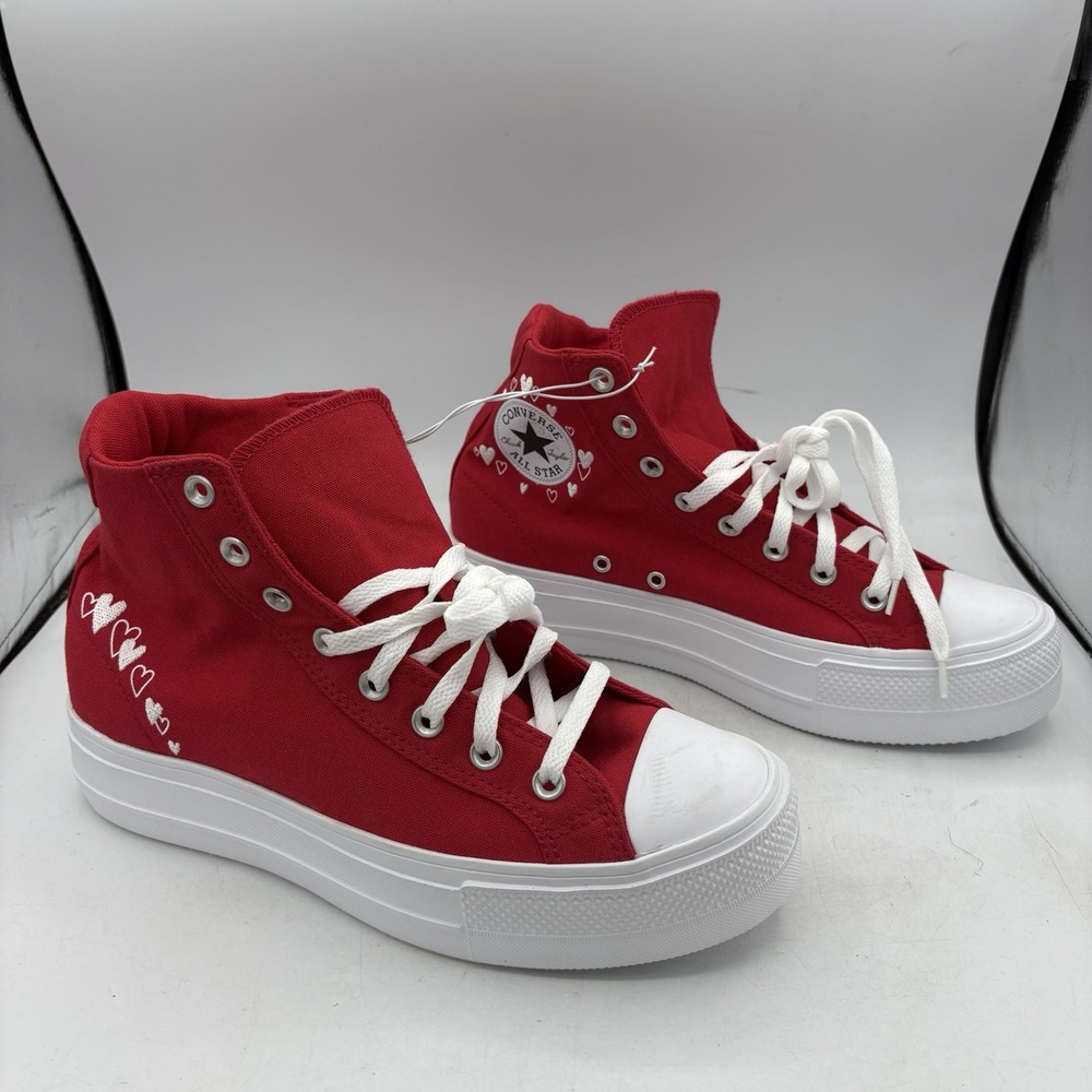 Converse Shoes Womens Size11 Chuck Taylor All Star Move Red Heart Sneakers